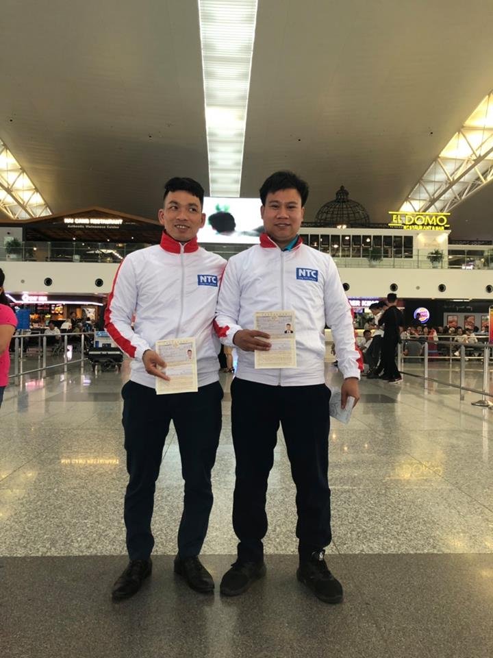 空港でエンジニアを見送って日本へ仕事にいきます