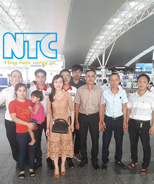 anh ky su bay tap the tien duc